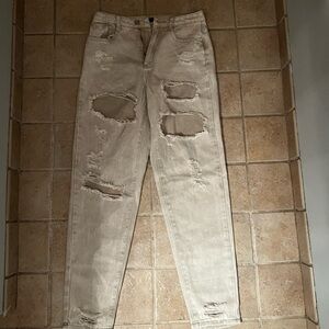High rise distressed mom jean in tan